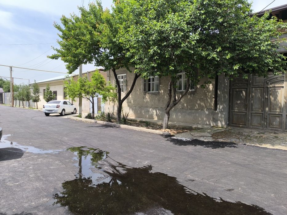 Зудлик Билан Кибрай марказида 6 сотихлик участка сотилади