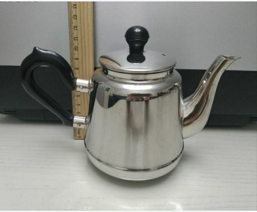 Винтаж. Мельхиоровый чайник.