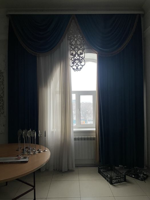 Темно-синие шторы/портьеры