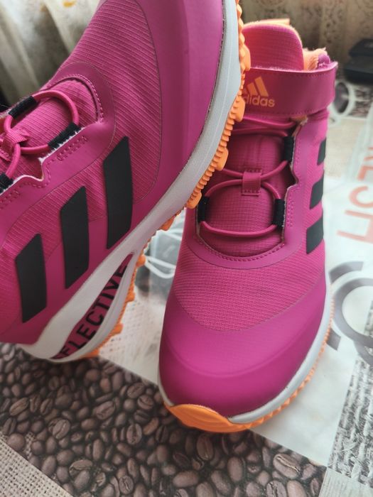 Зимни боти на Адидас