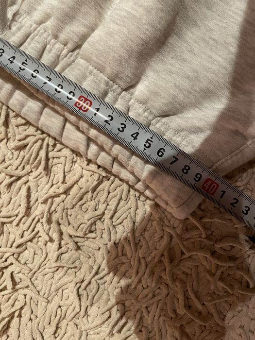 Pantaloni Essentials