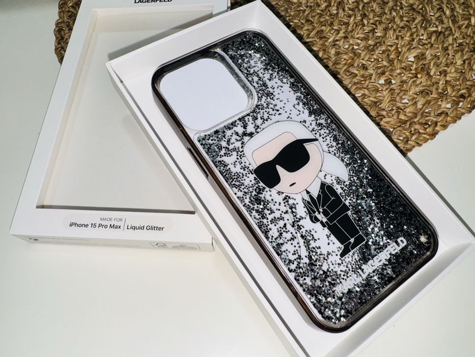 Husa Iphone 15 pro max - Karl