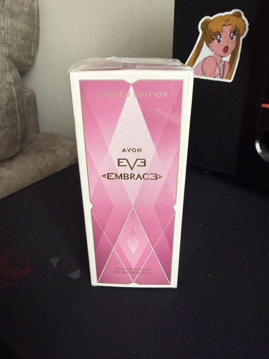 Avon Eve Embrace