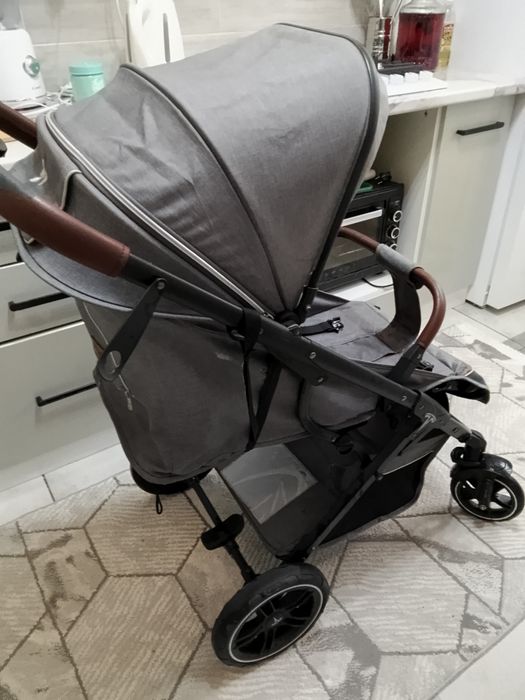 Коляска детская в хорошем состоянии