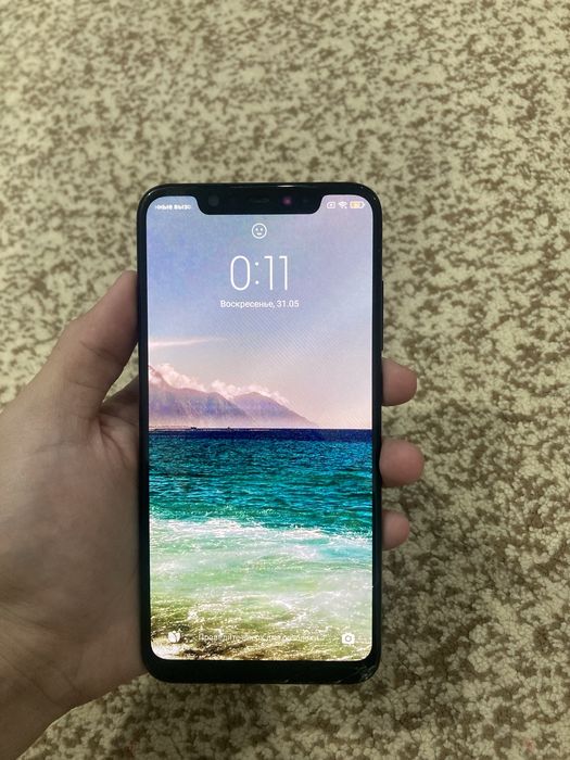 Xiaomi mi8.       .