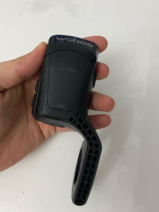 Велокомпьтер wahoo bolt2