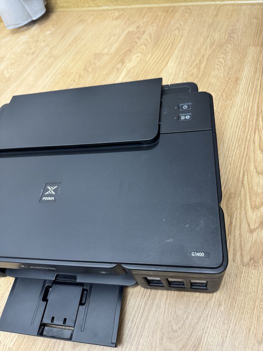 Продам Canon g1400 принтер  срочно