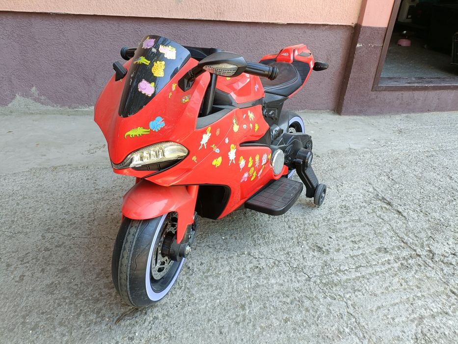 Vând motocicletă copii