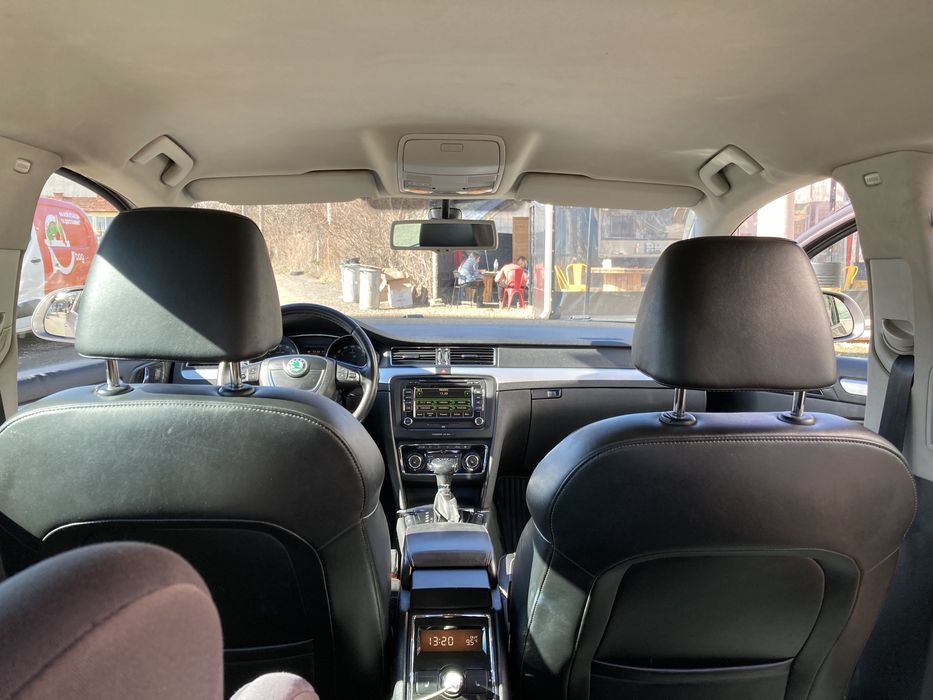 Шкода супърб 2.0TDI
