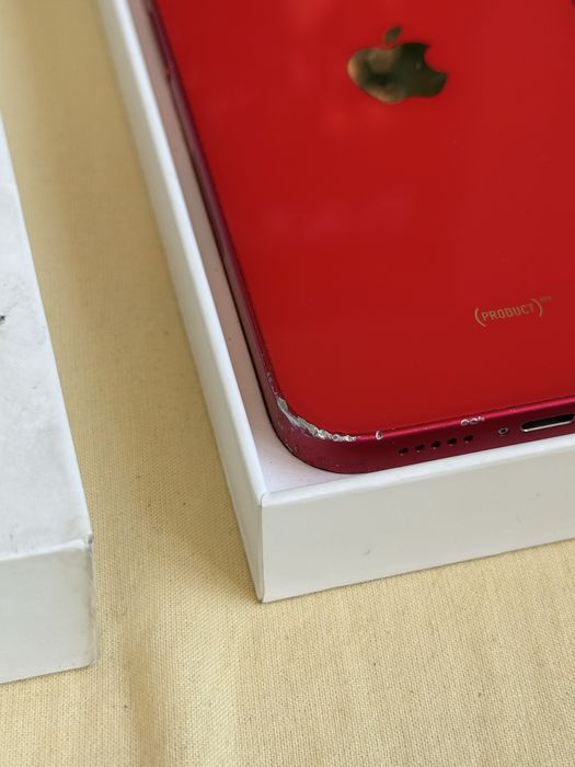 iPhone 14 Red 256GB Esim - заключен към оператор