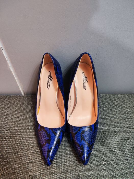 Обувки на ток, токчета, официални обувки