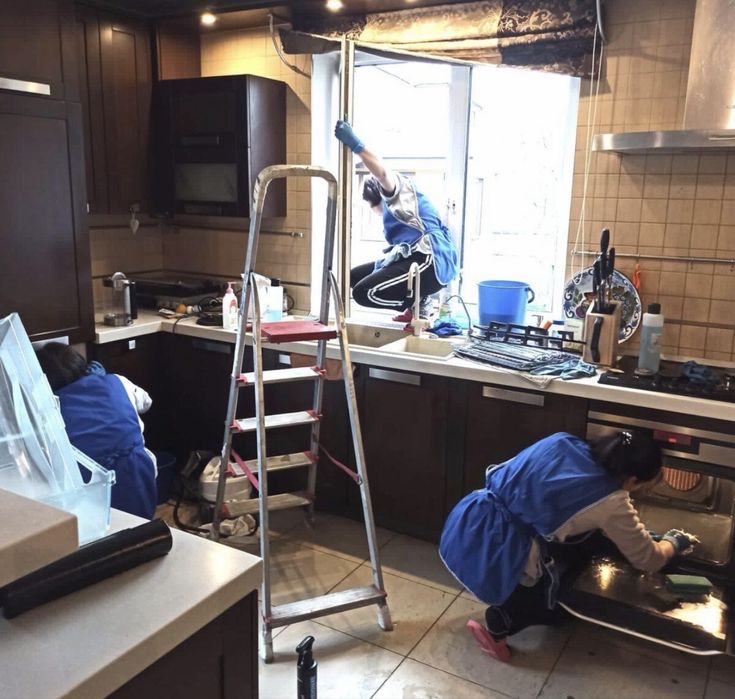 Уборка квартир, мытье окон. клининг