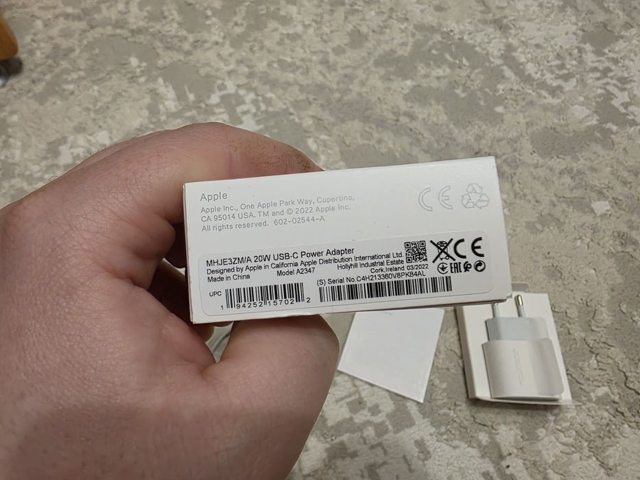 Зарядное устройство Apple 20w