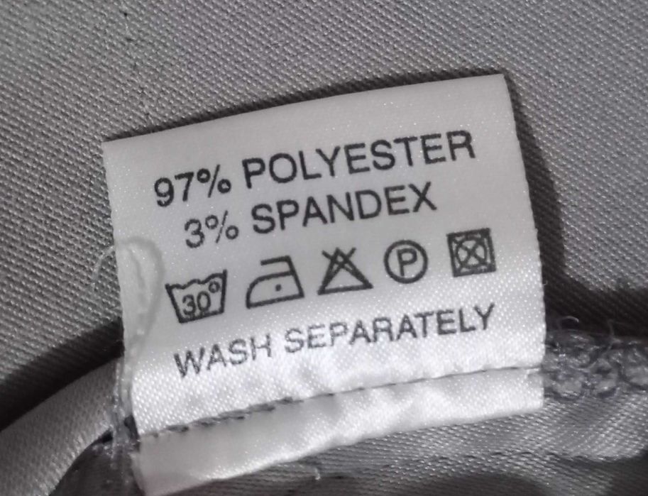 Рокля галантна в сив цвят