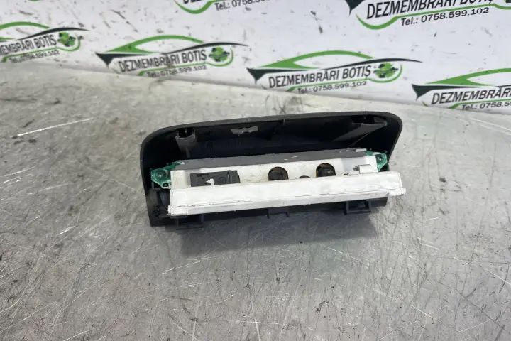 Display bord 9649090377 Peugeot 307 2005 1.6 HDi MT (110 hp)