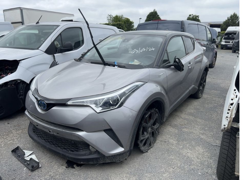 Toyota C-HR 2015-2024