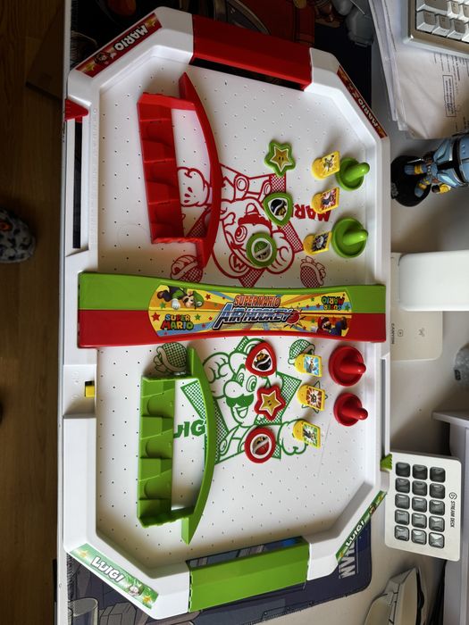 Super Mario Air Hockey – настолна игра