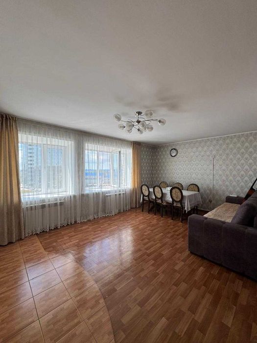 Продам 3-комнатную квартиру