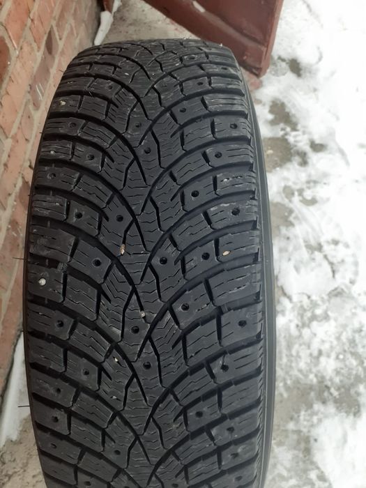 Продам зимние шины 215/65/16