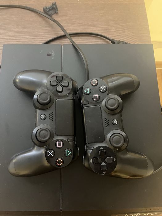 Продам плейстейшен 4