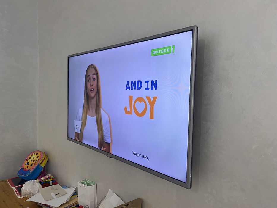 Продается телевизор LG