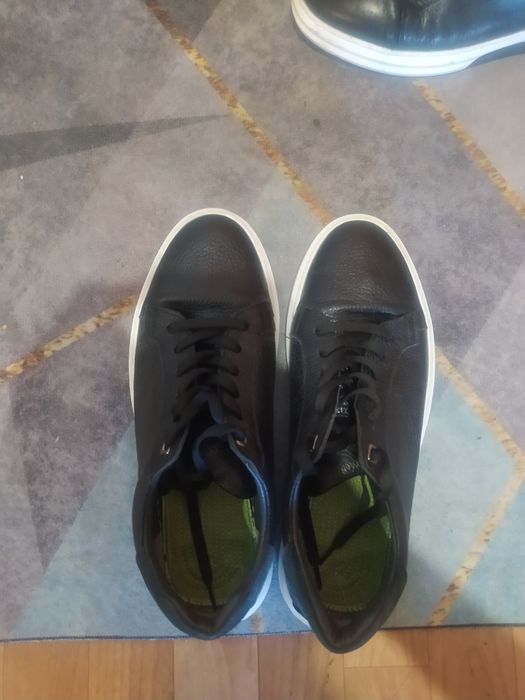 Продам кеды,42 размер