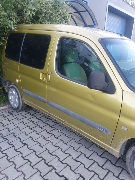 Citroen berlingo 1 4 benzină