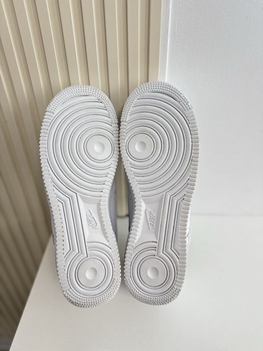 Nike Air Force 1 Triple White / Full albi noi cu eticheta si factura