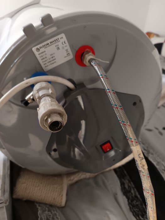 Продавам бойлер Елдом ползвам само 3 месеца