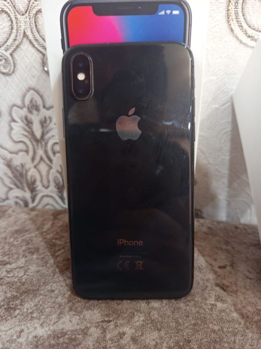 Айфон Х 64гигабайта
