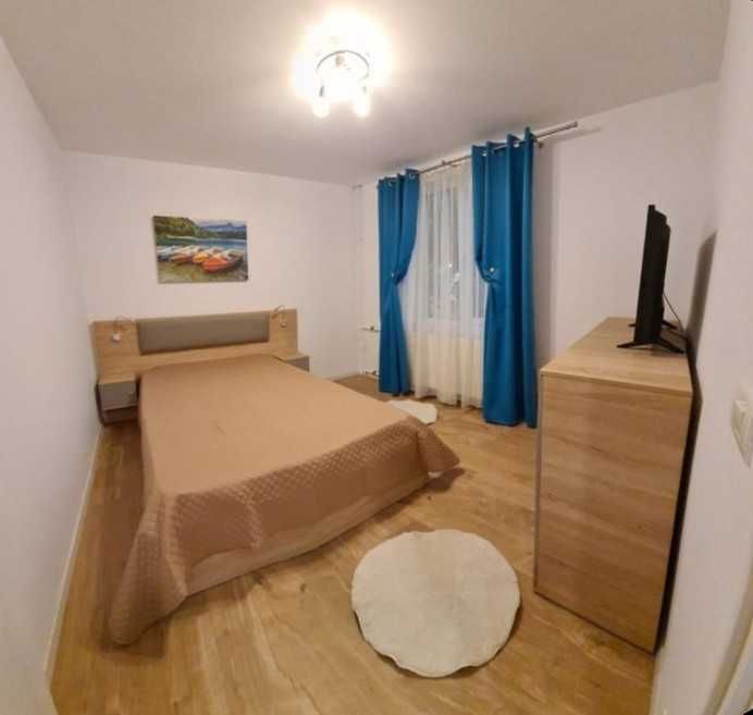 Proprietar inchiriez apartament de 2 camere Dristor