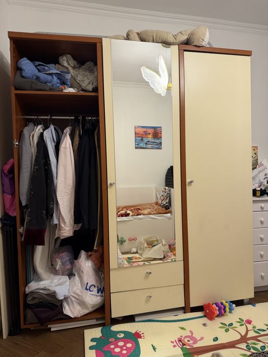 Отдам шкаф даром