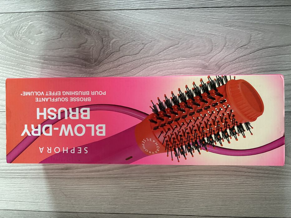 Perie rotativa cu aer cald, noua , Sephora