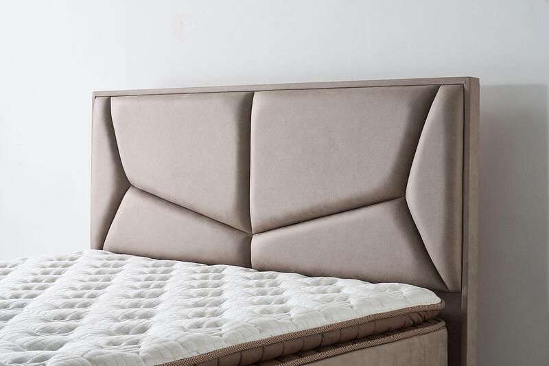 Тапицирано легло Lisbon