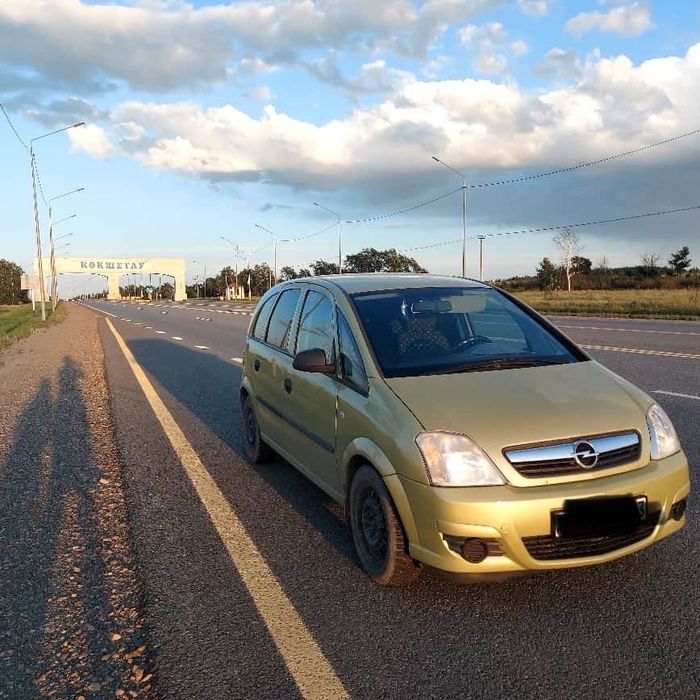 Продам автомобиль Opel Meriva