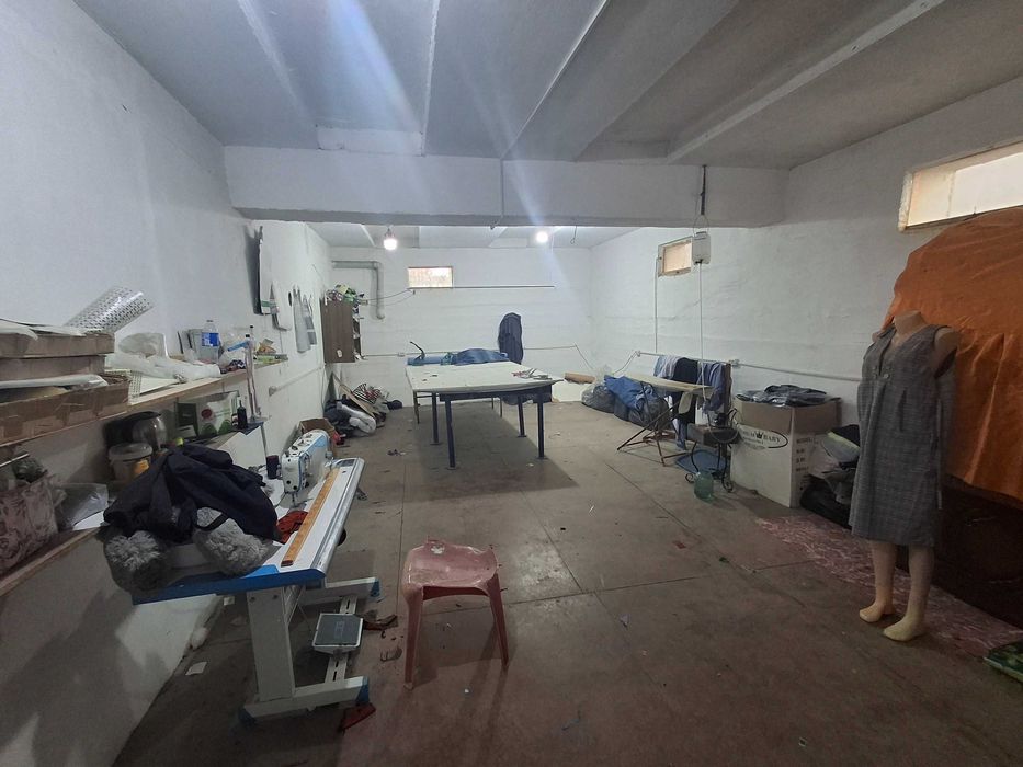 Чилонзорда ховли сотилади