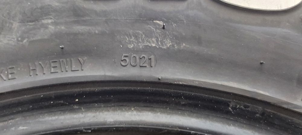 Продам шины 265/65 R17.