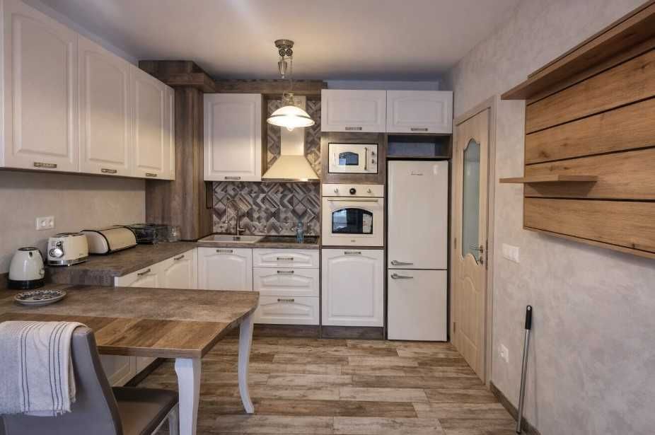 Двустаен апартамент под наем Връбница 1