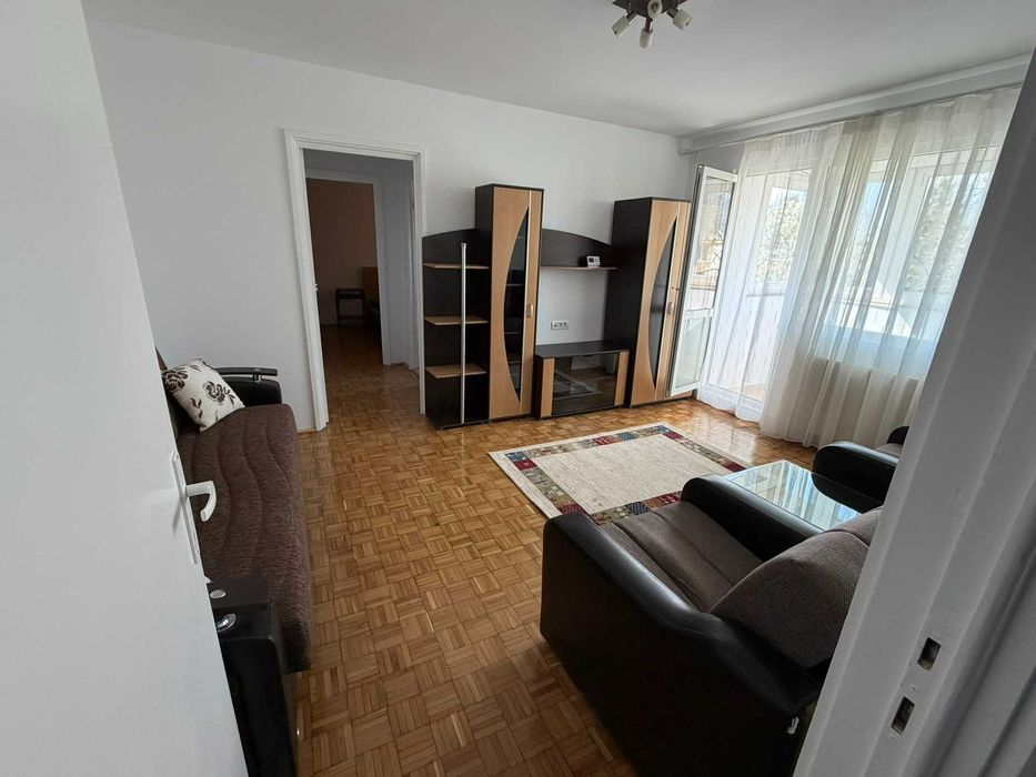 Inchiriez apartament cu 2 camere
