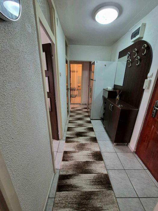 Apartament 2 camere de închiriat