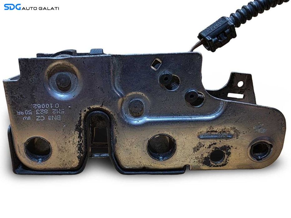 Broasca Incuietoare Capota Motor Volkswagen Golf 5 Plus 2004 - 2008 Cod 5M2823509, 5M1823509D [N5573]