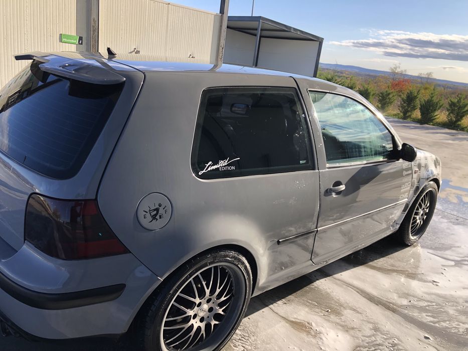 VOLKSWAGEN Golf 2002 — imagine 4