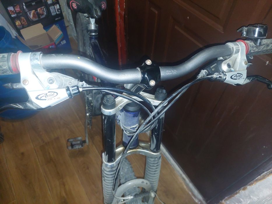 Vând bicicleta Treck