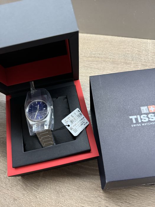 Продается часы tissot