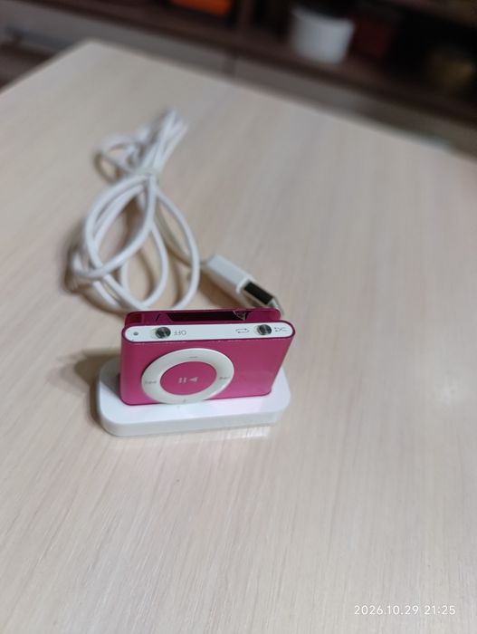 iPod Shuffle плеер