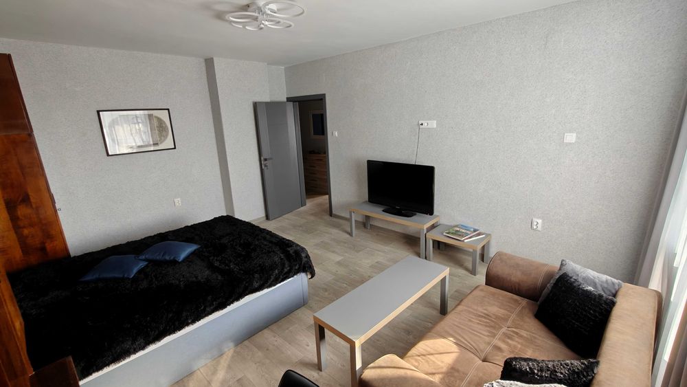 Панорамен 4-стаен апартамент Варна до ТУ-Варна (БЕЗ КОМИСИОННА)