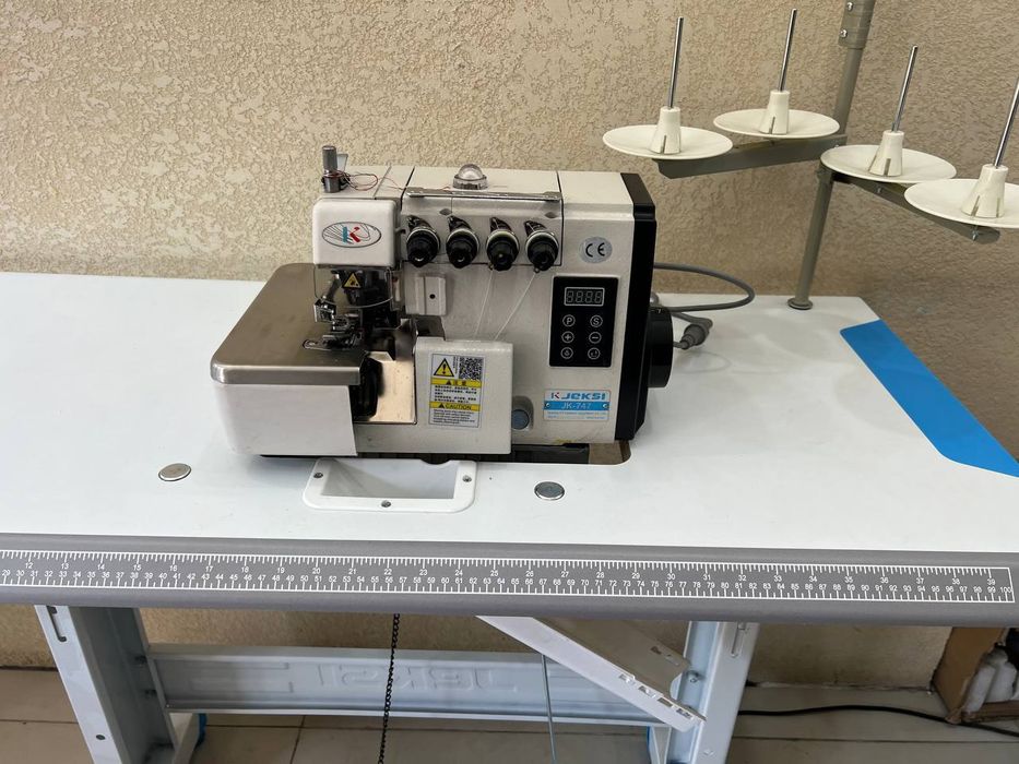 Jeski tikuv mashinkalari