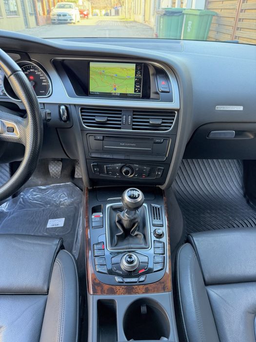 Audi A5 2.0TFSI 211cp Quattro 4x4 S-LINE / 150.000km / Sportback 2010