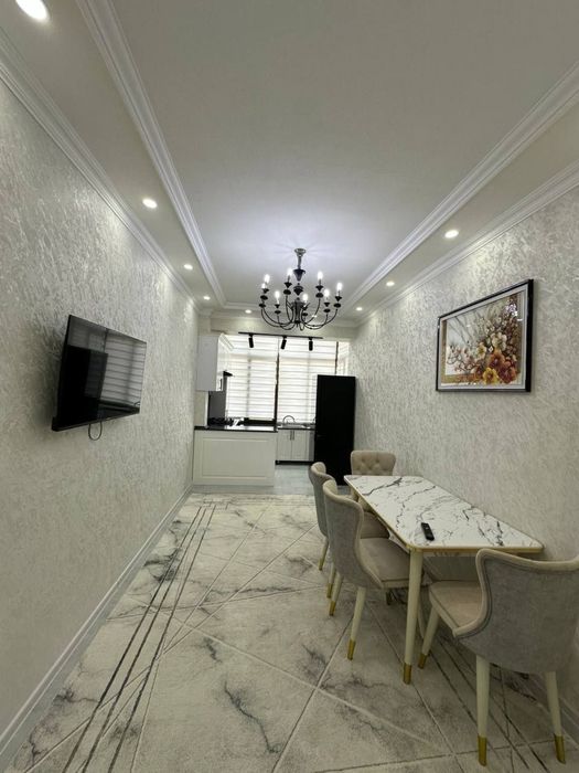 Продается 3 ком. Квартира на 2 этаже площадью 106 кв.м. В Согдиане