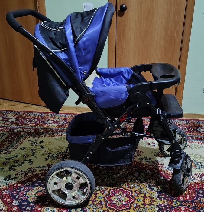 Продаётся коляска для детей
